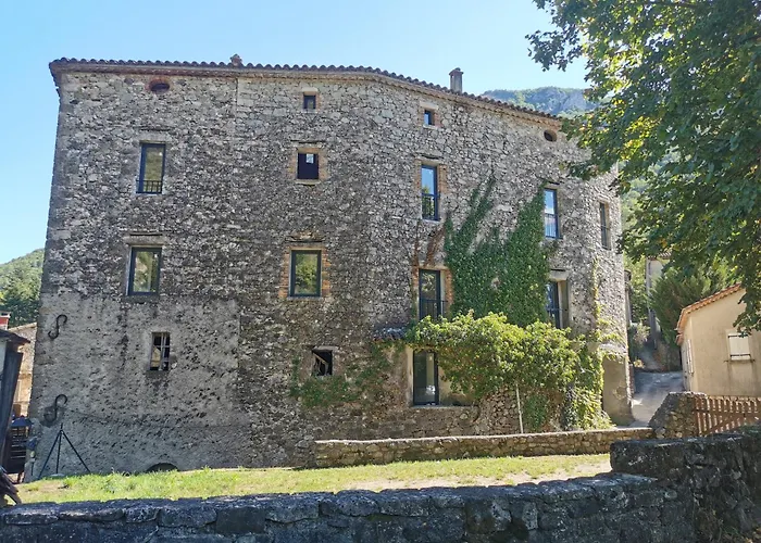 Les Sources / Chez Lea