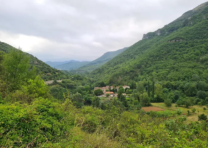 Les Sources / Chez Lea